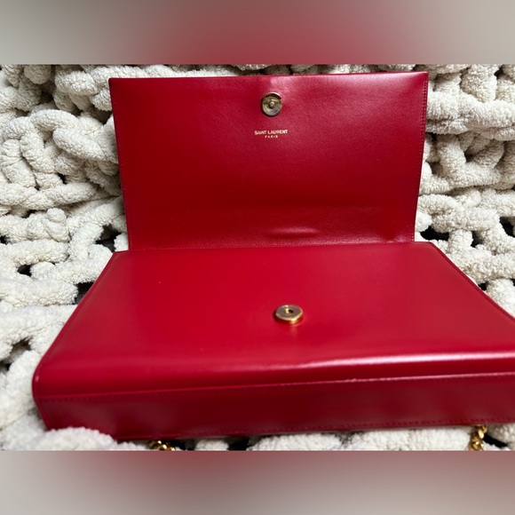 Yves Saint Laurent Medium Kate Tassel Crossbody Bag - Picture 11 of 15